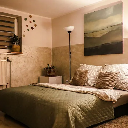 W Sam Raz Dla 7 Osob 2 Lazienki Ogrod Apartman Mielno